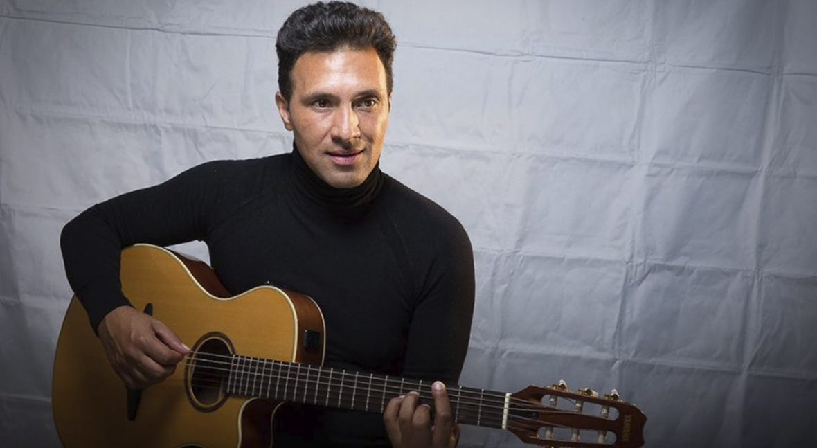 Alex Otero-cantante católico