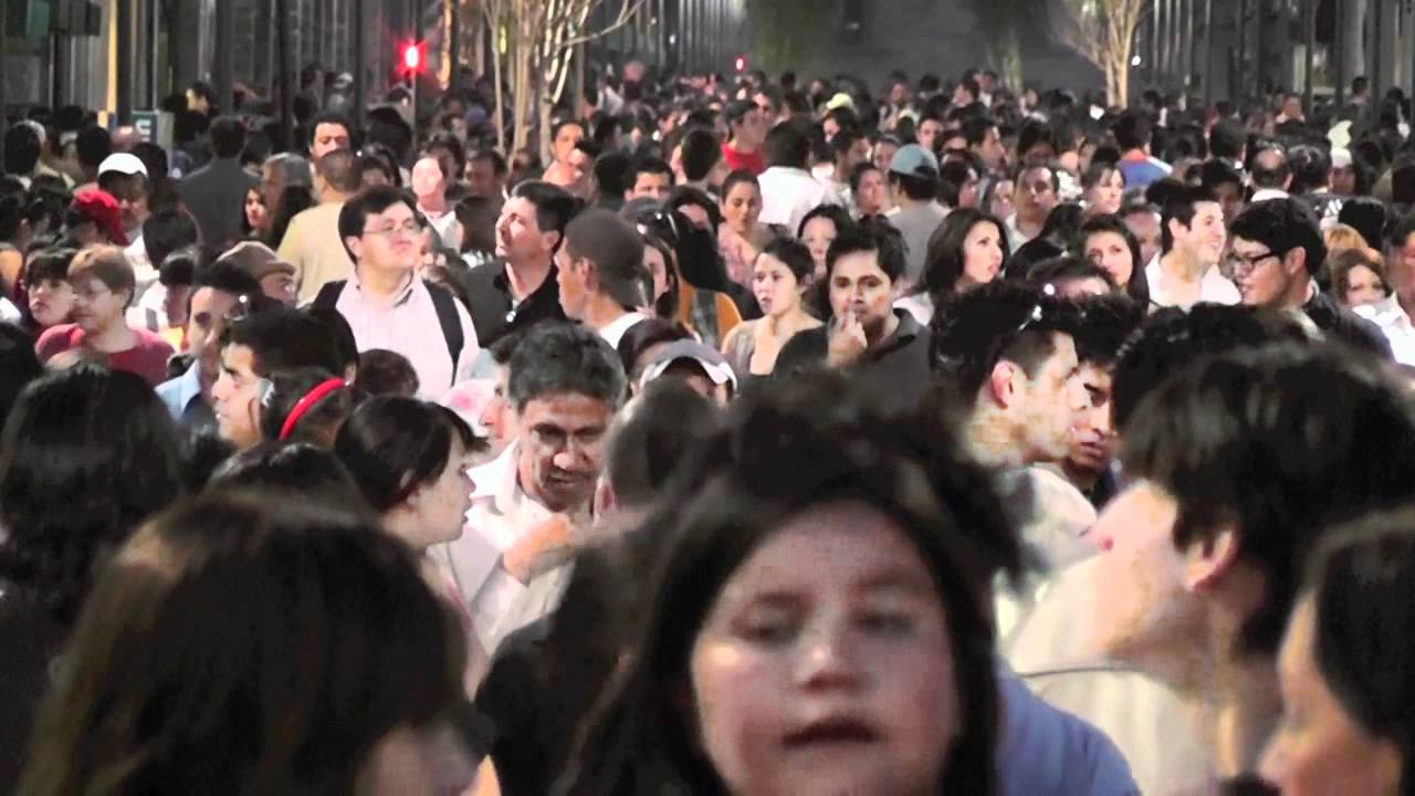 Mirar y no ver; oír, pero no escuchar; tocar sin sentir