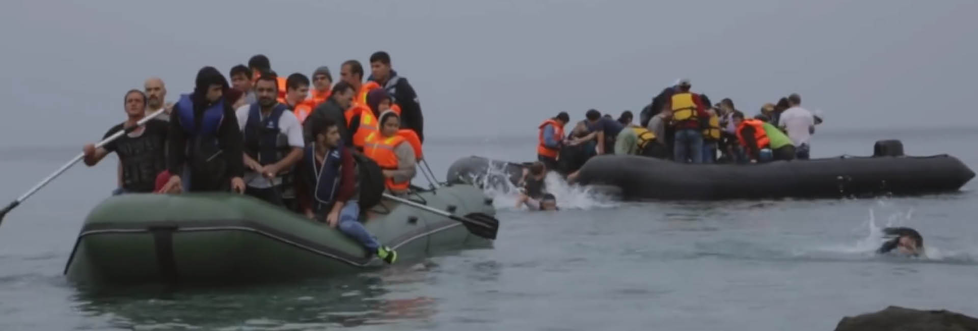 Cuando se huye de la patria, cuando se huye a mar abierto... cuando se llega a lo desconocido