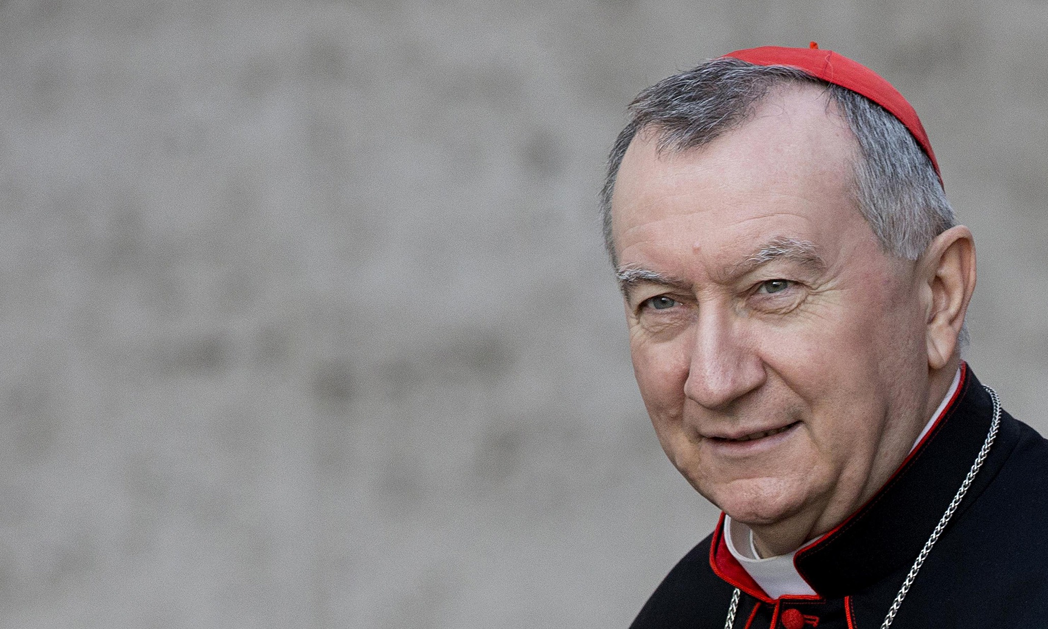 El secretario de Estado, cardenal Pietro Parolin, dice el Papa hará un documento sobre la familia