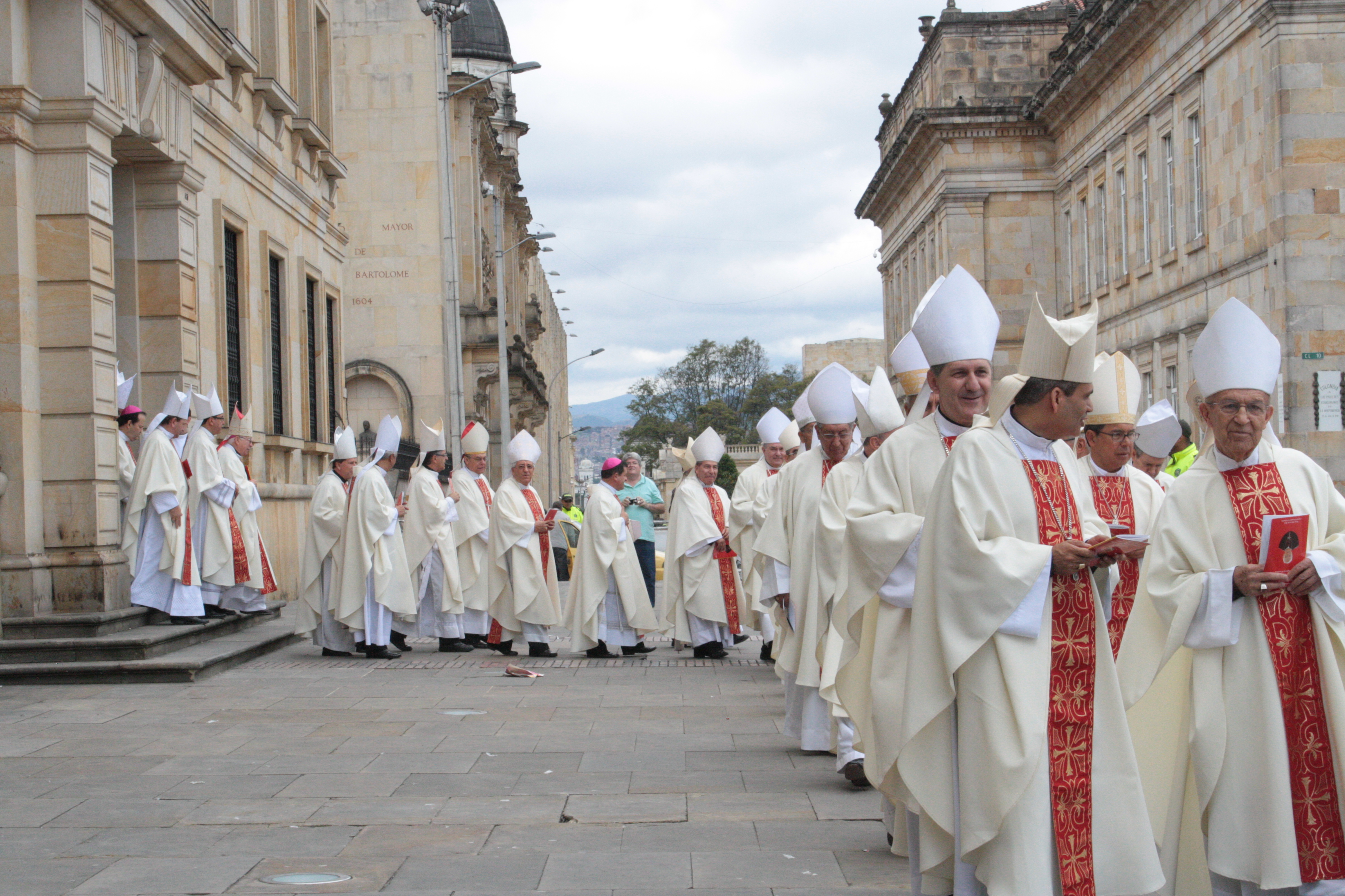 Testigos del Resucitado es el nombre del libro que contiene las actas del curso anual de formación para los nuevos obispos