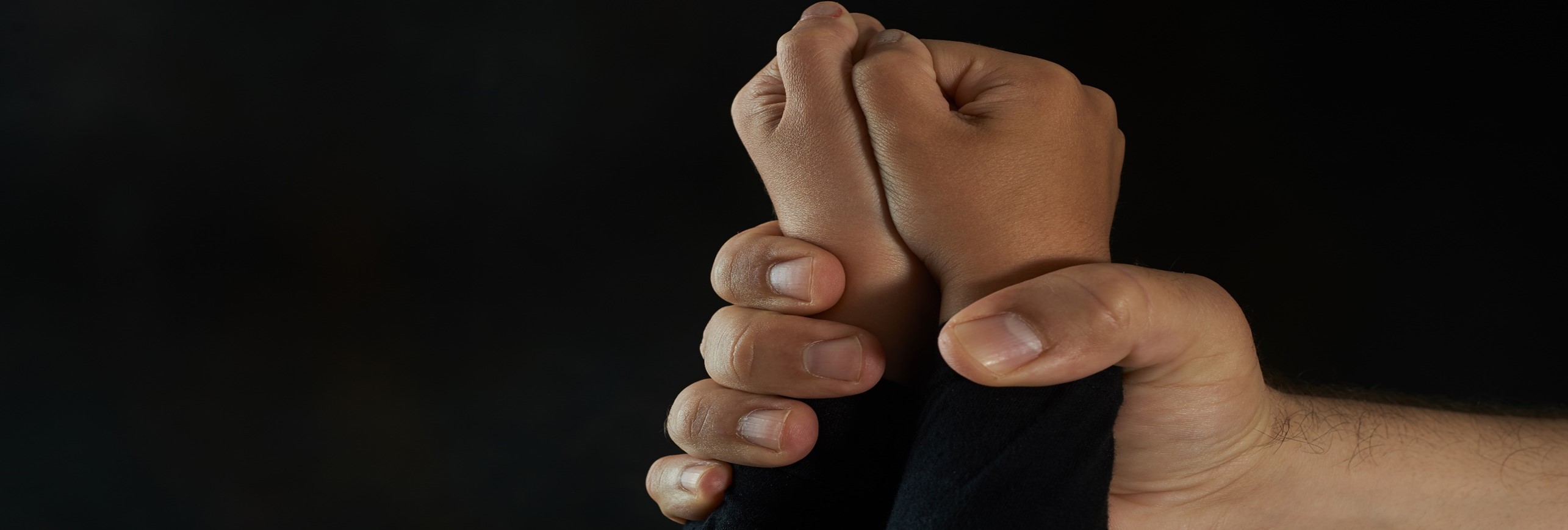 La violencia se mantiene por el silencio cómplice y vergonzoso