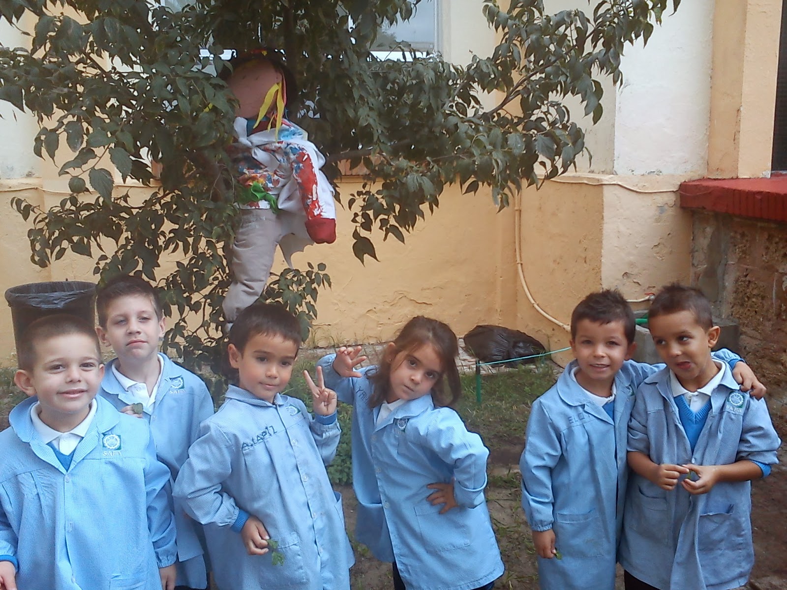 El amar a los estudintes difíciles es verdadero signo del amor cristiano