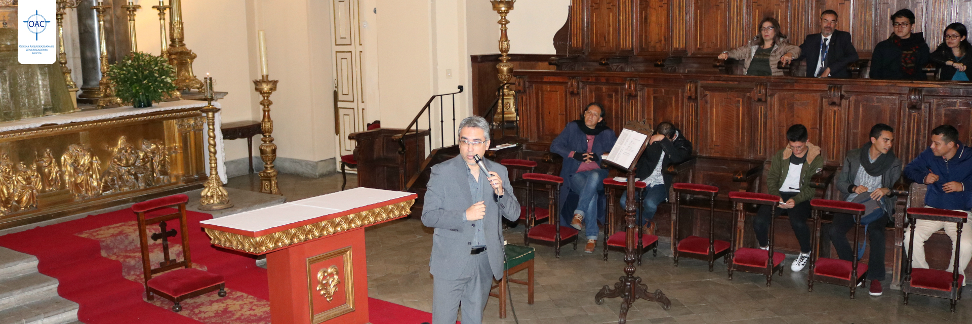 Con éxito empiezan las tertulias en la Catedral