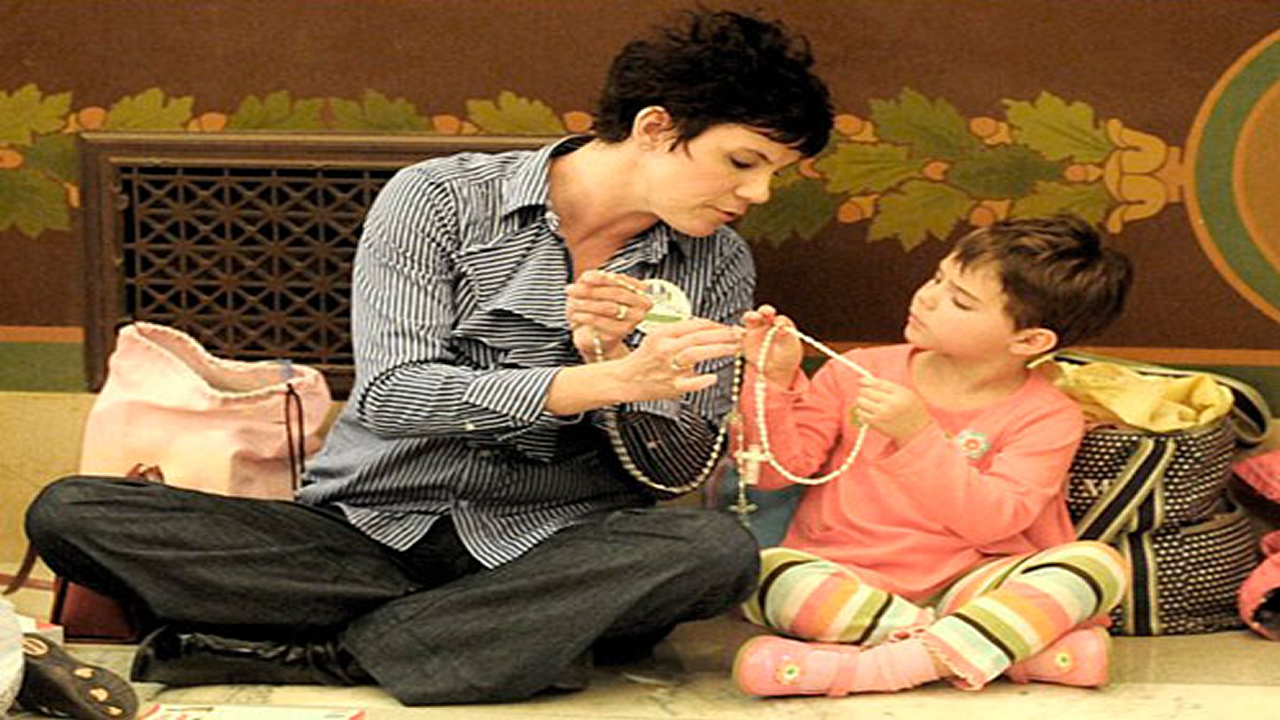 Gracias mamá por enseñarme el Santo Rosario