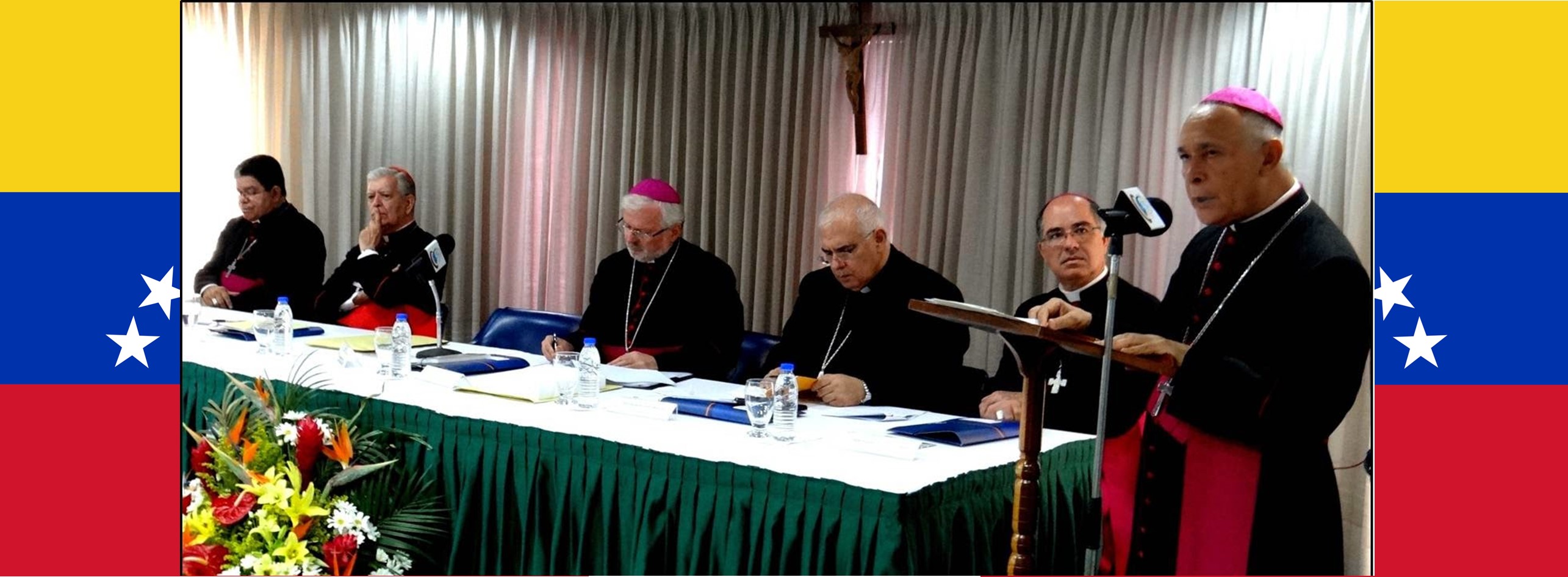 Los obispos de Venezuela piden a Maduro que permita la entrada de ayuda humanitaria