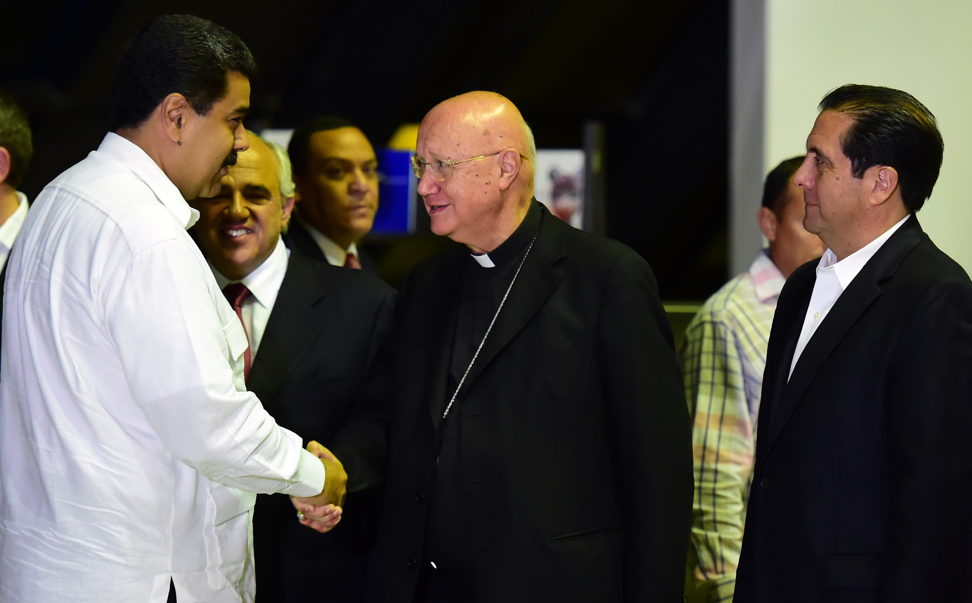 Monseñor Carlo Maria Celli no volverá a Caracas