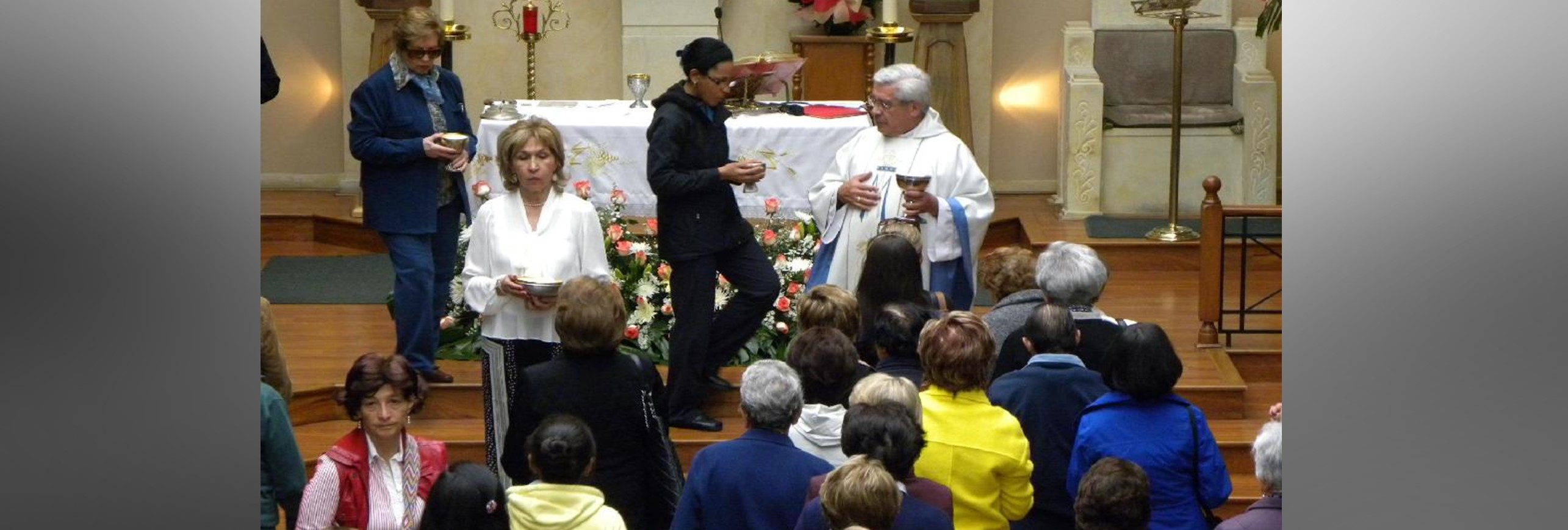 La Congregación para la Doctrina de la Fe estudia el papel de la mujer en la Iglesia