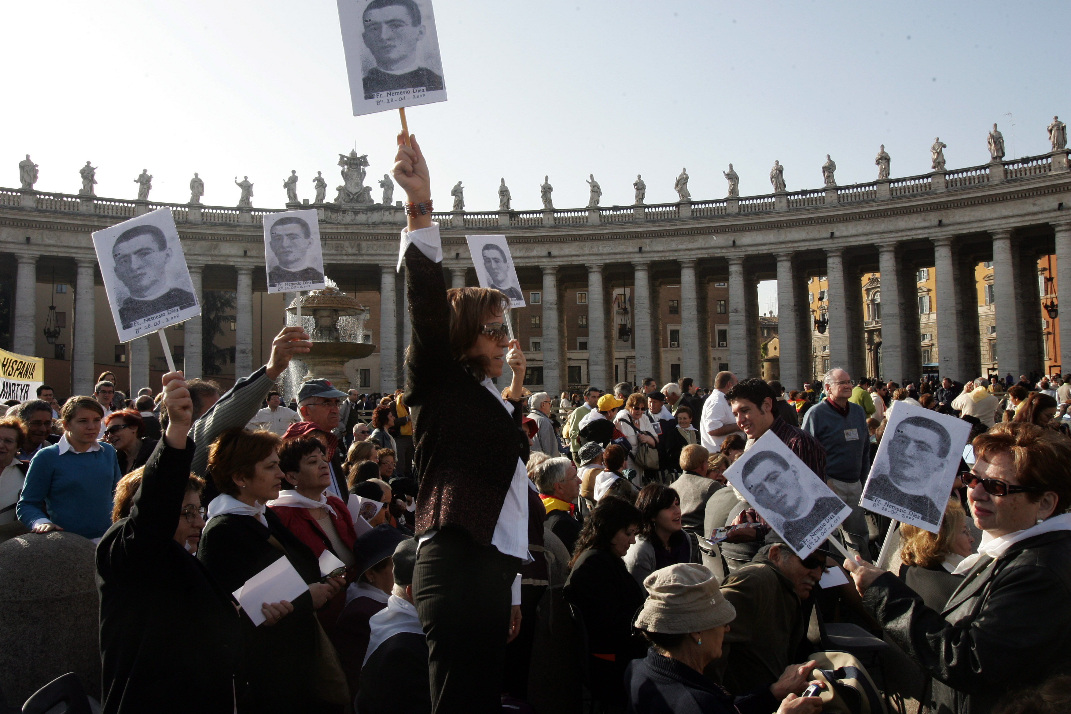 Francisco decreta nuevas normas administrativas para los procesos de canonización