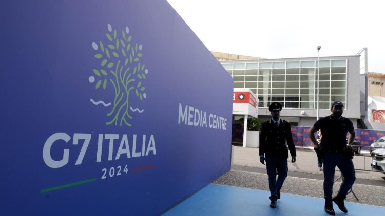 “El Papa en el G7, voz de una humanidad oprimida”