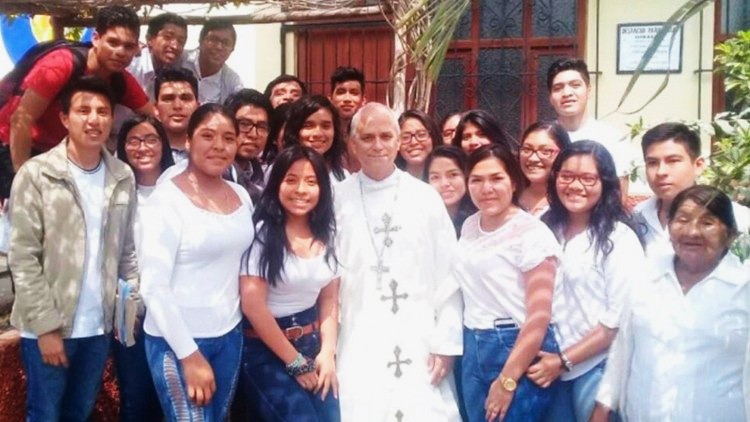 Aseguran oración por el papa León XIV, expresando cercanía y compromiso misionero.