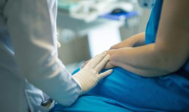 El rostro del enfermo clama compañía y justicia