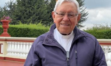 Mons. Héctor López