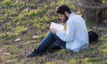 La literatura educa el corazón y la mente, nos abre a la escucha: Papa Francisco